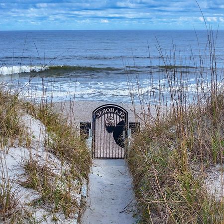 Seahorse Oceanfront Inn Neptune Beach Exterior photo