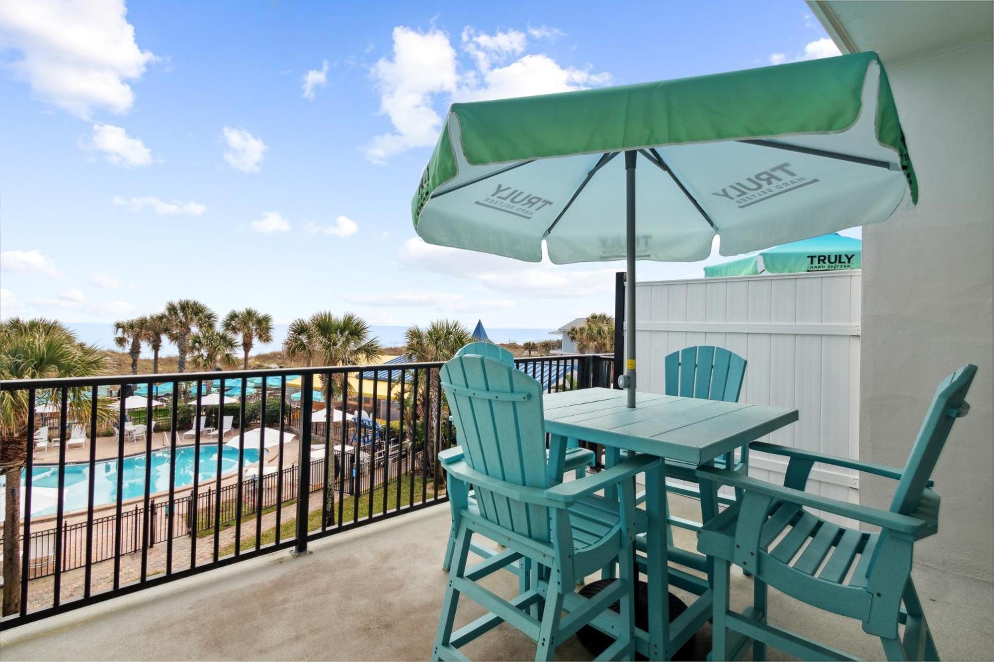 Seahorse Oceanfront Inn Neptune Beach Exterior photo